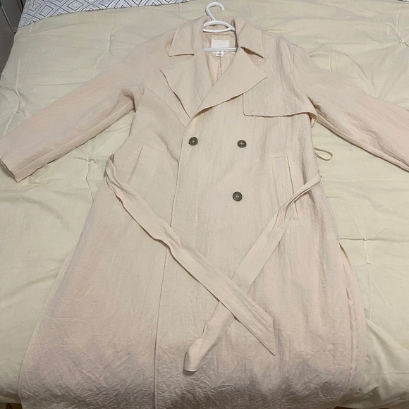 NWOT H&M DOUBLE-BREASTED TRENCH COAT SMALL - Picture 3 of 11